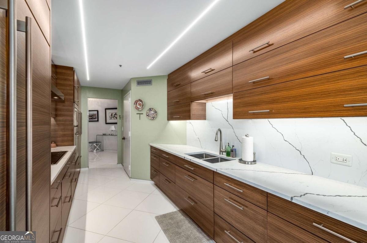 2660 Peachtree Road Atlanta - 24