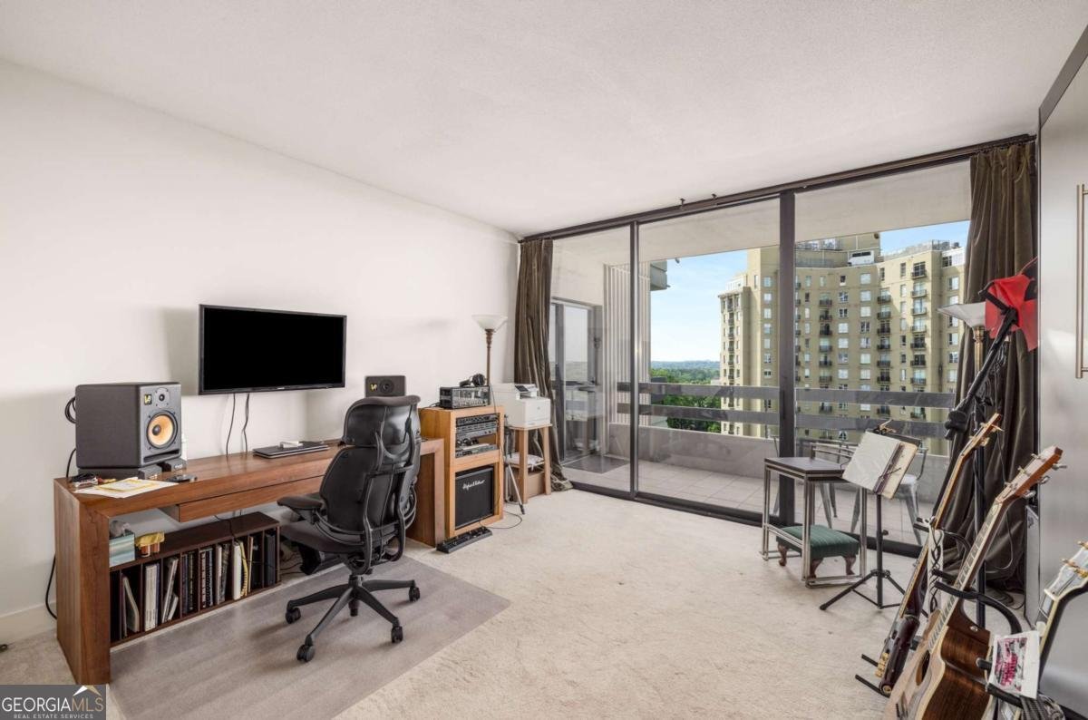 2660 Peachtree Road Atlanta - 28