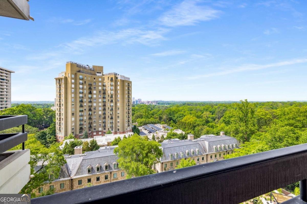 2660 Peachtree Road Atlanta - 41