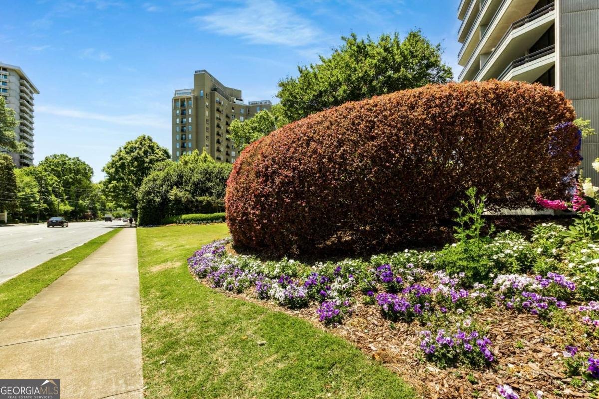 2660 Peachtree Road Atlanta - 52