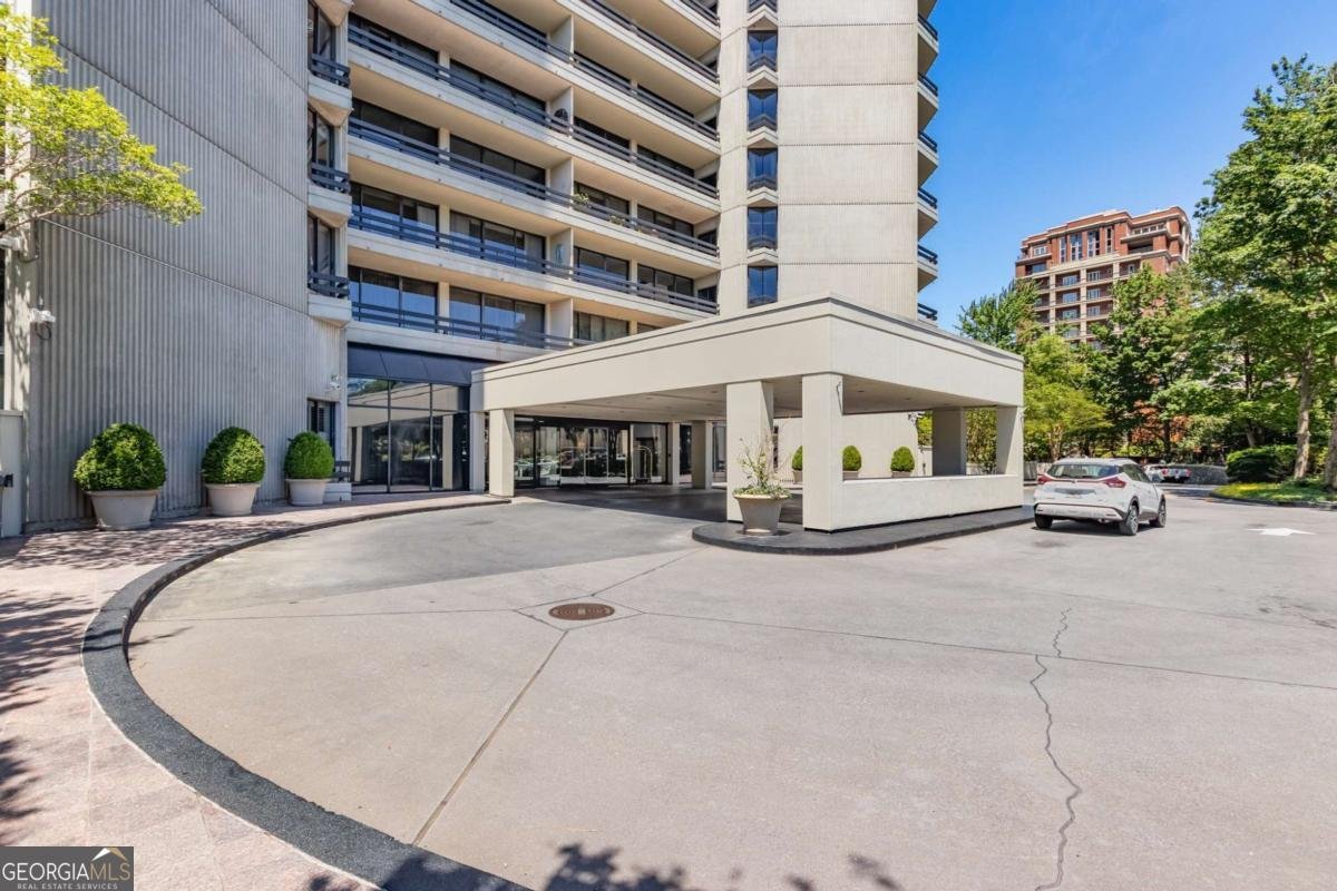 2660 Peachtree Road Atlanta - 54