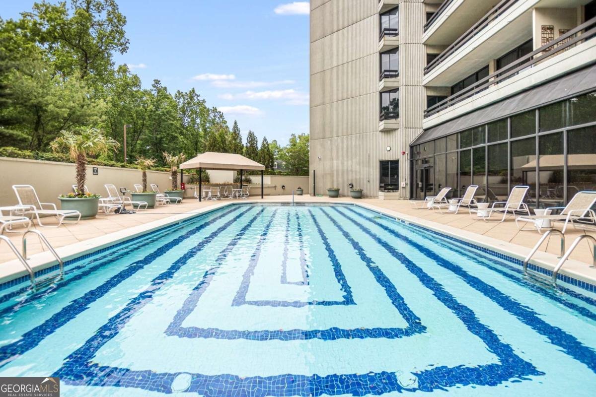 2660 Peachtree Road Atlanta - 75