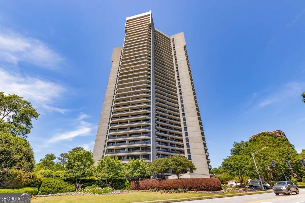 2660 Peachtree Road Atlanta - 80