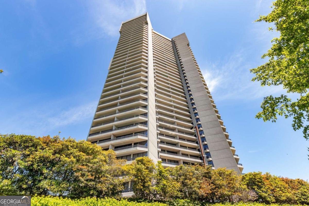 2660 Peachtree Road Atlanta - 81