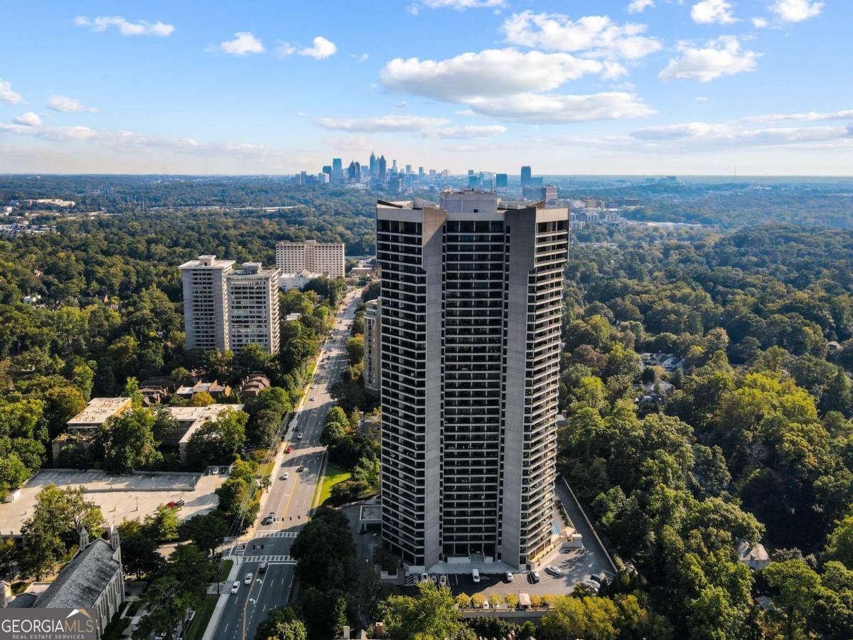 2660 Peachtree Road Atlanta - 86