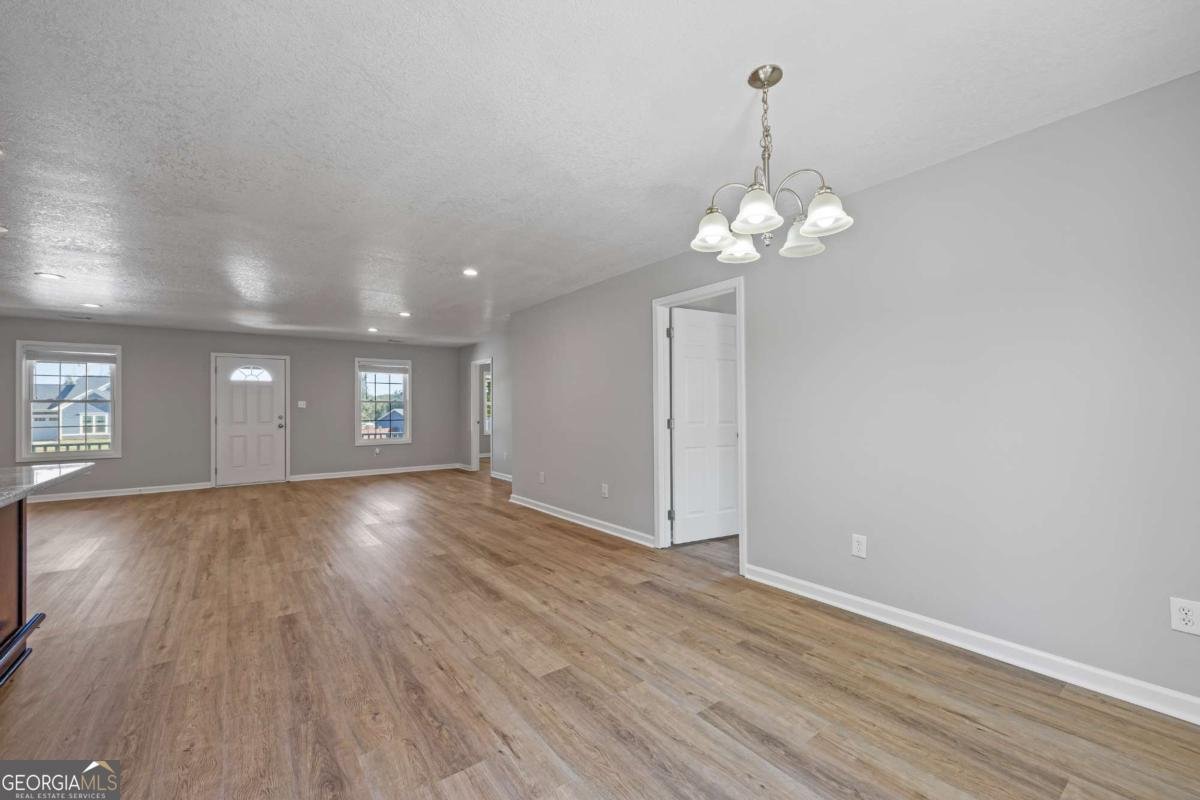 479 NORTH POINT Circle Hartwell - 10