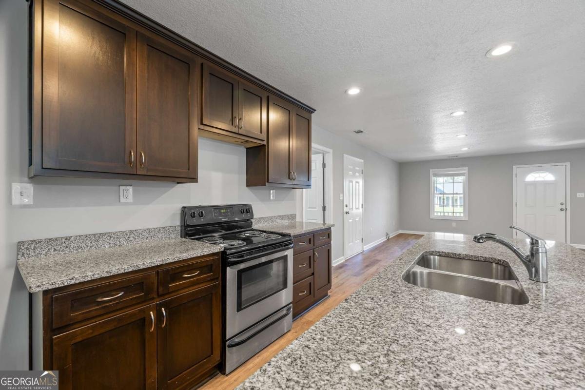 479 NORTH POINT Circle Hartwell - 17