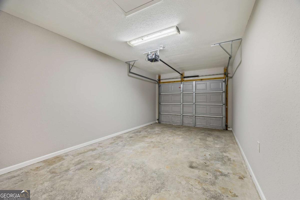 479 NORTH POINT Circle Hartwell - 29