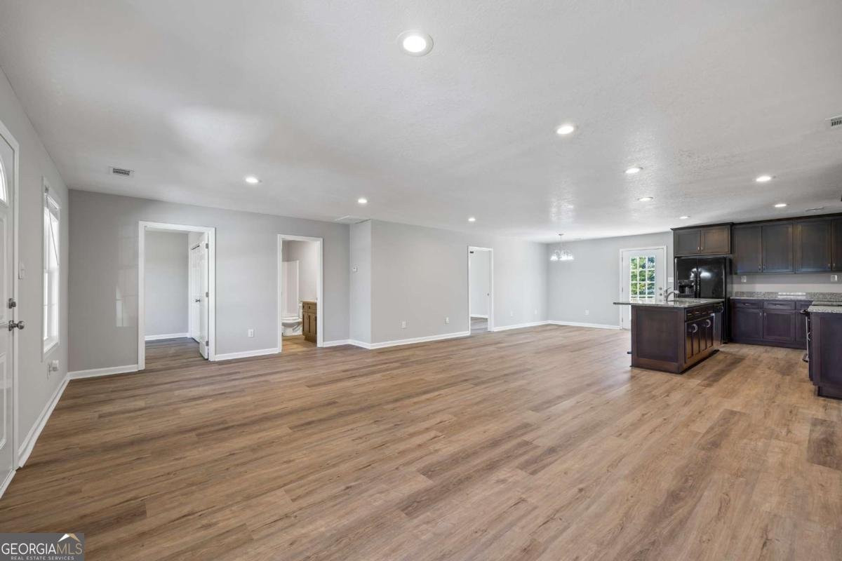 479 NORTH POINT Circle Hartwell - 5