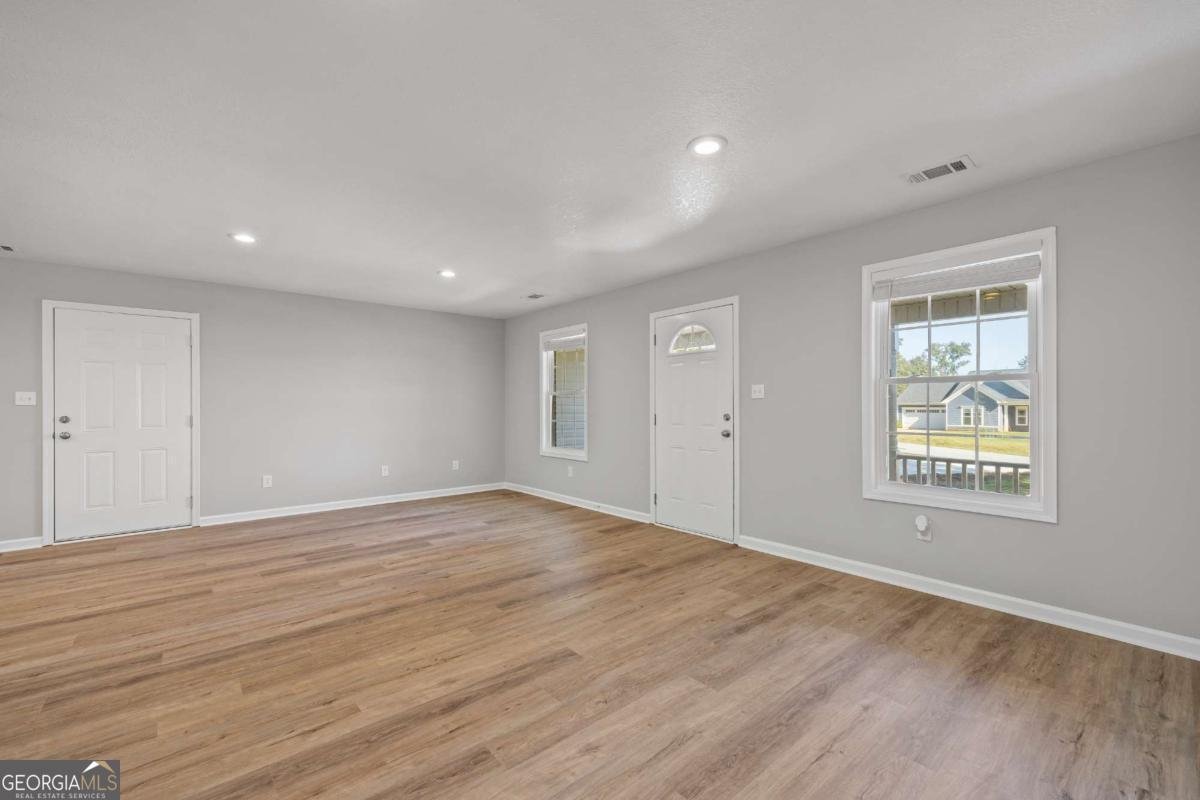 479 NORTH POINT Circle Hartwell - 6