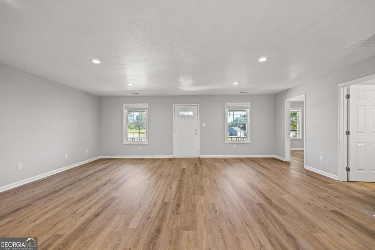 479 NORTH POINT Circle Hartwell - 8