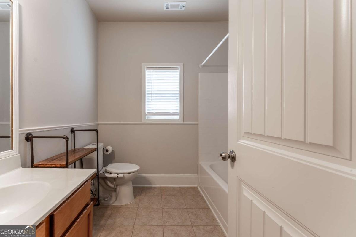 7673 Legacy Road Flowery Branch - 22