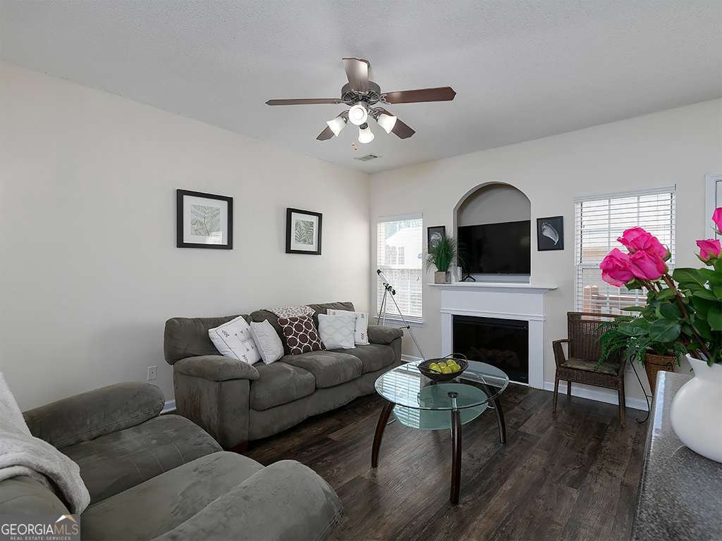 7699 Bucknell Terrace Fairburn - 8