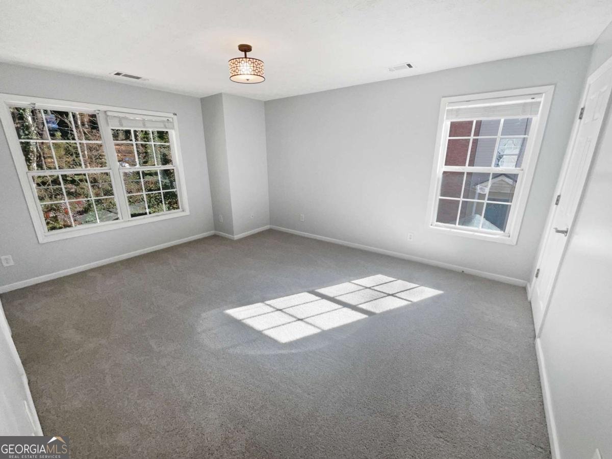 5431 Village Green Square Norcross - 10