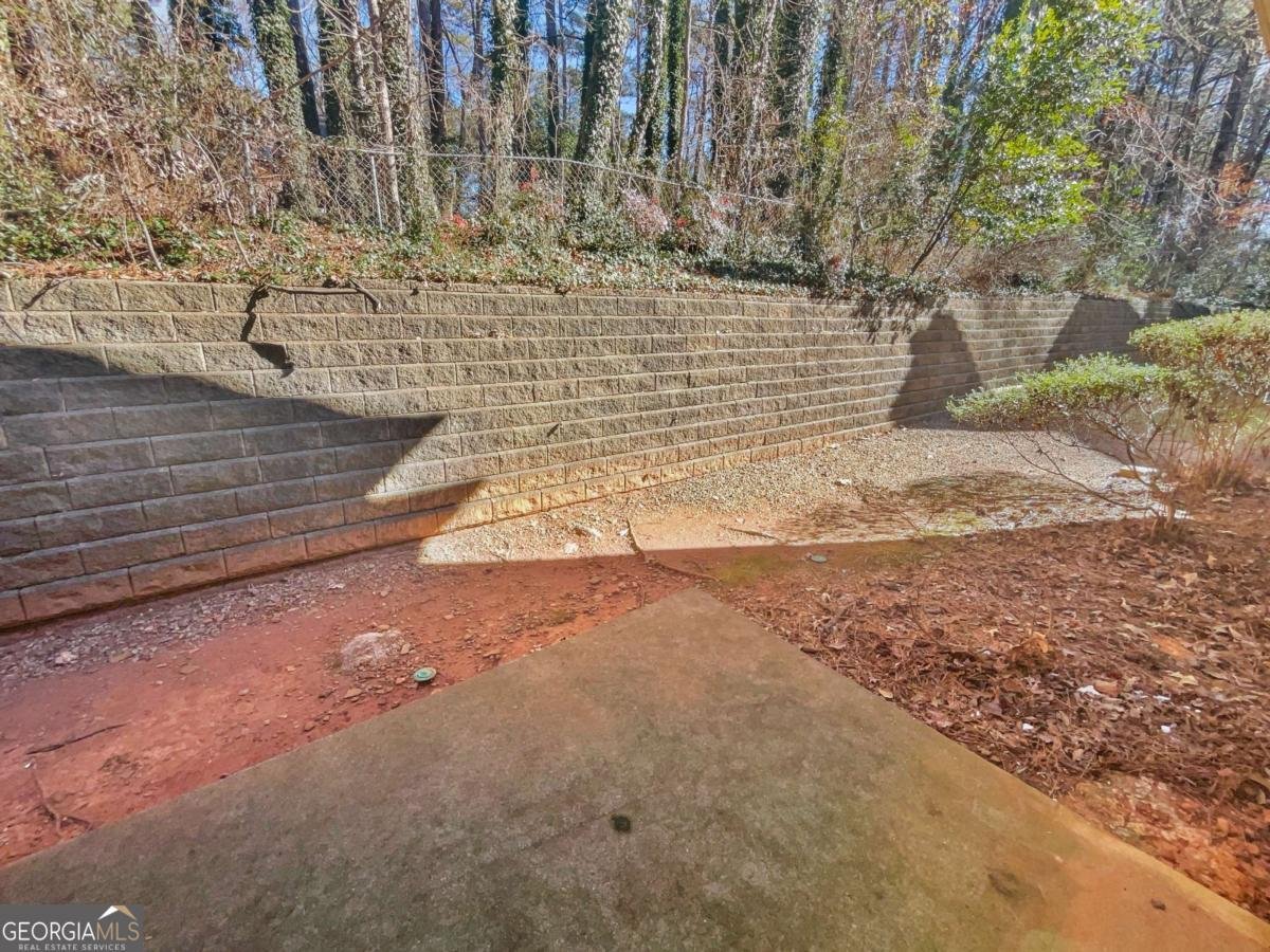 5431 Village Green Square Norcross - 16