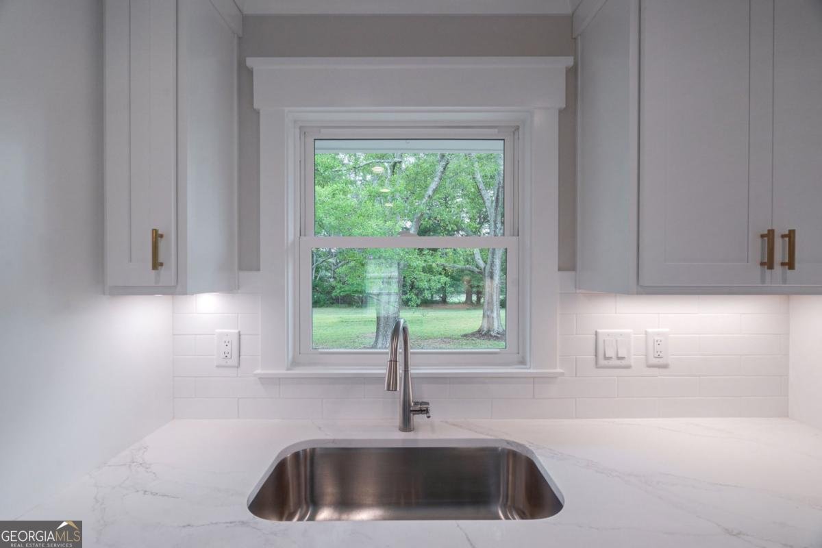 1090 Kenway Drive Watkinsville - 7