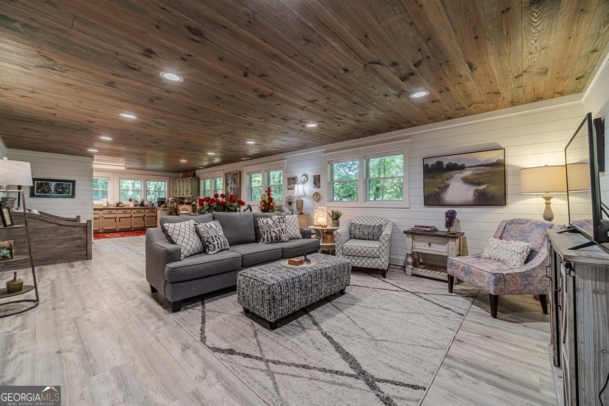 15668 Highway 197 Clarkesville - 10