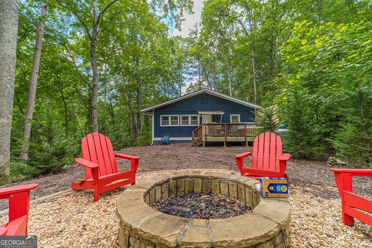 15668 Highway 197 Clarkesville - 28