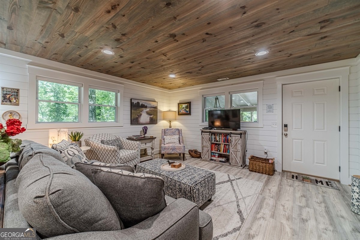 15668 Highway 197 Clarkesville - 7