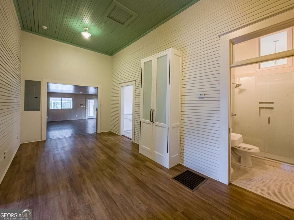 710 Central Avenue Fitzgerald - 32