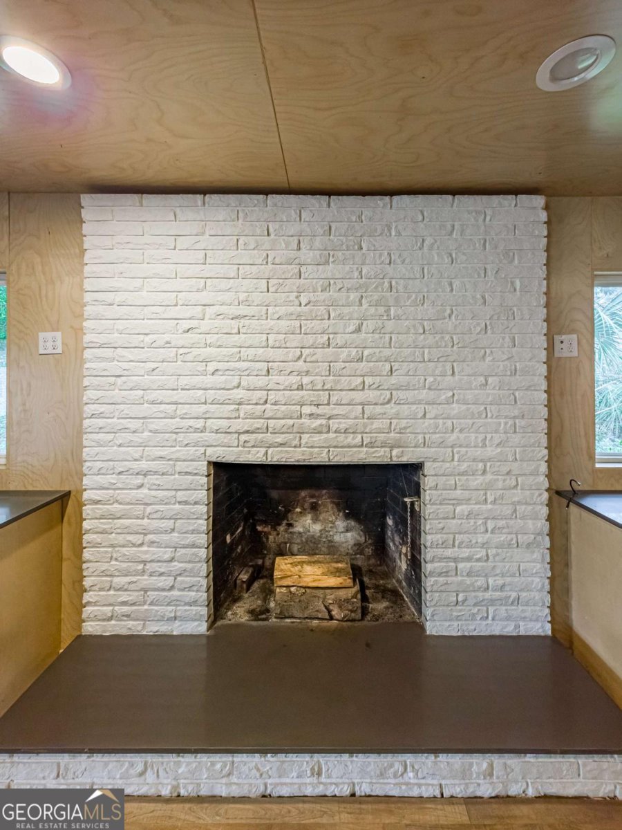 710 Central Avenue Fitzgerald - 48