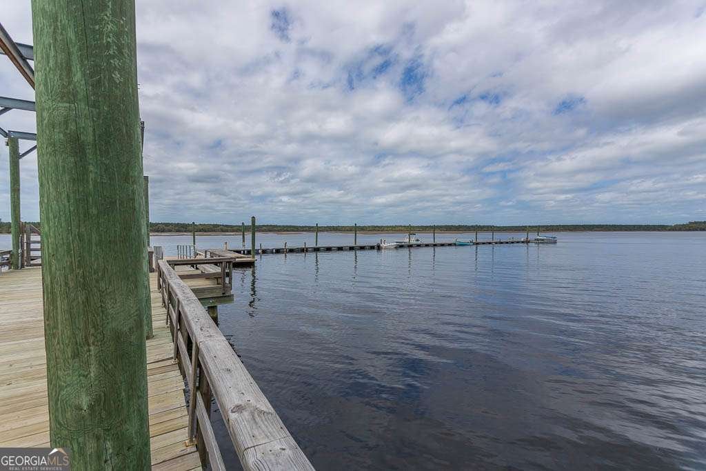 168 Harbor Pointe Drive Brunswick - 27