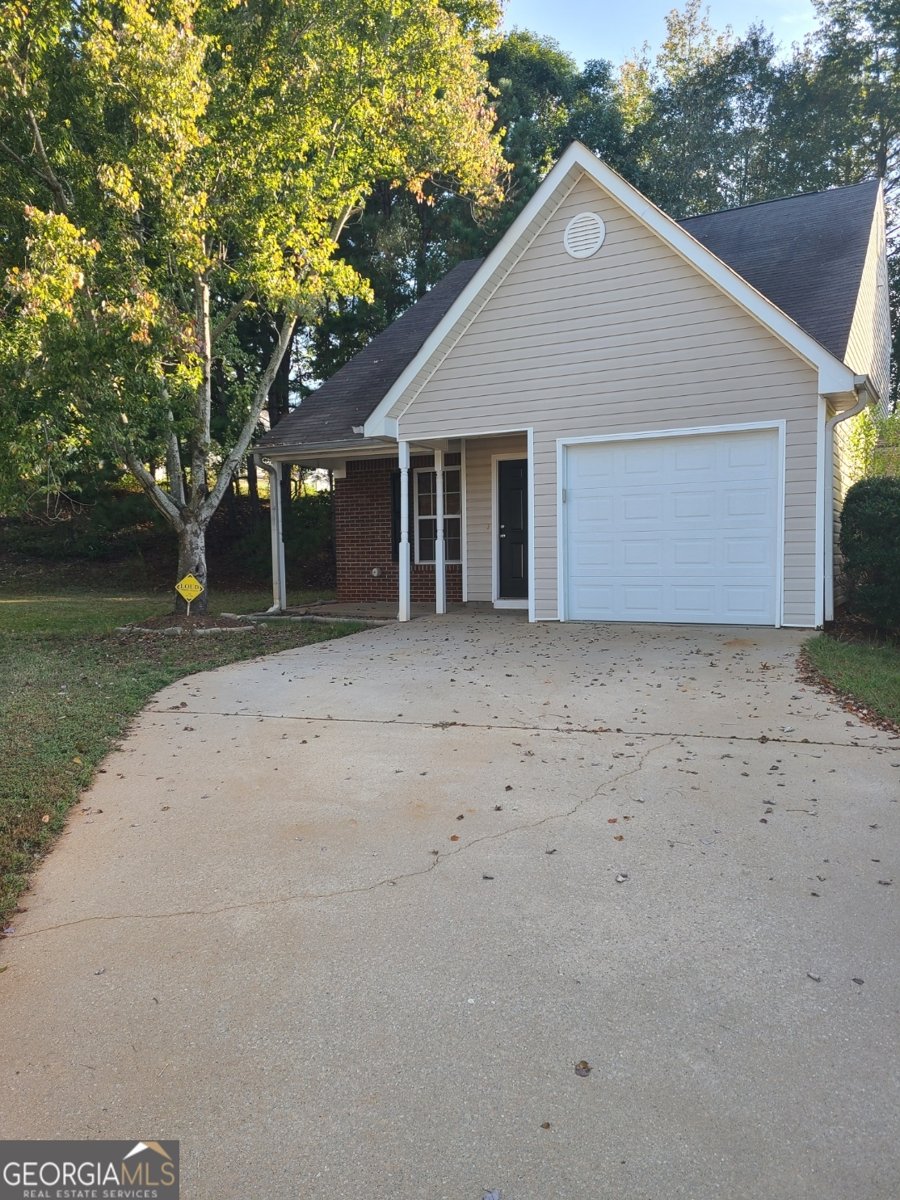 516 Jaclyn Circle McDonough - 2