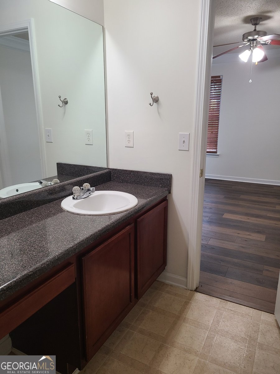 516 Jaclyn Circle McDonough - 9