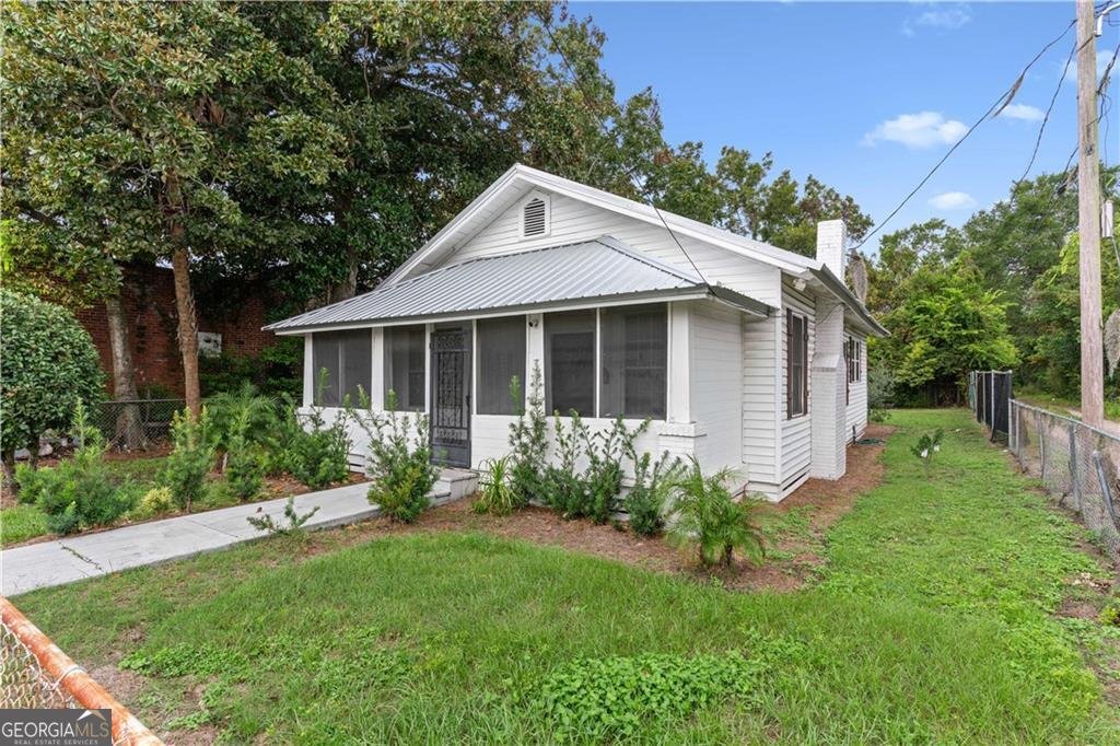 1009 K Street Brunswick - 1