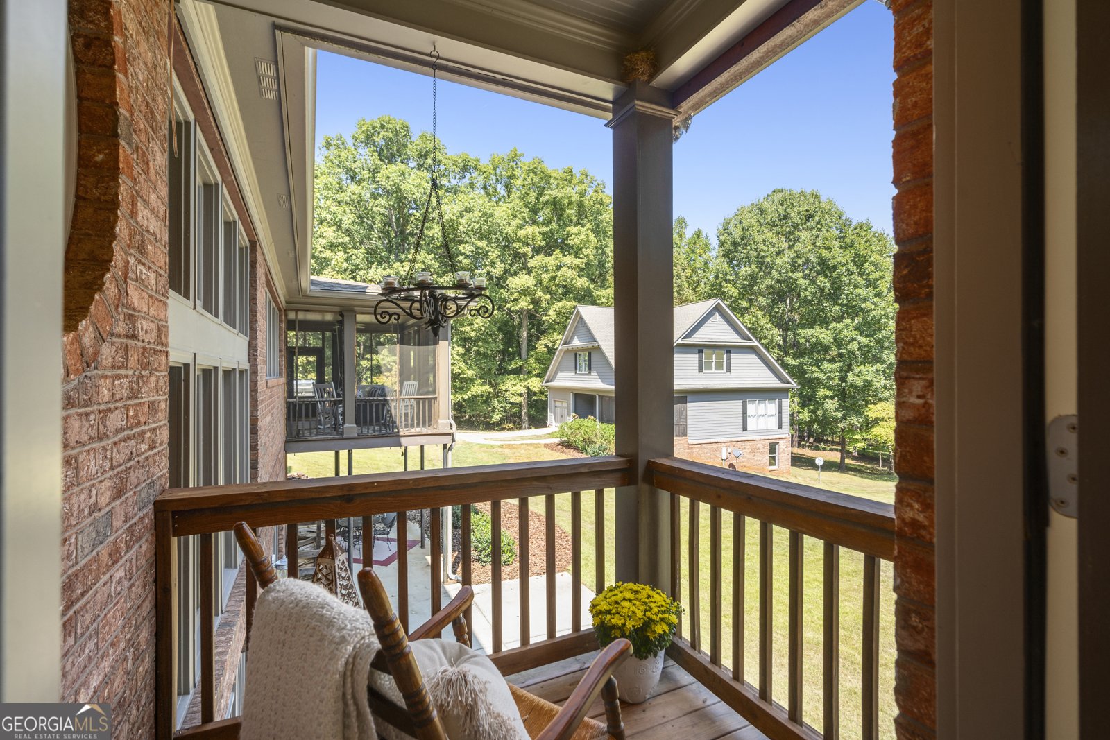 1070 Riverwalk Point Bishop - 19