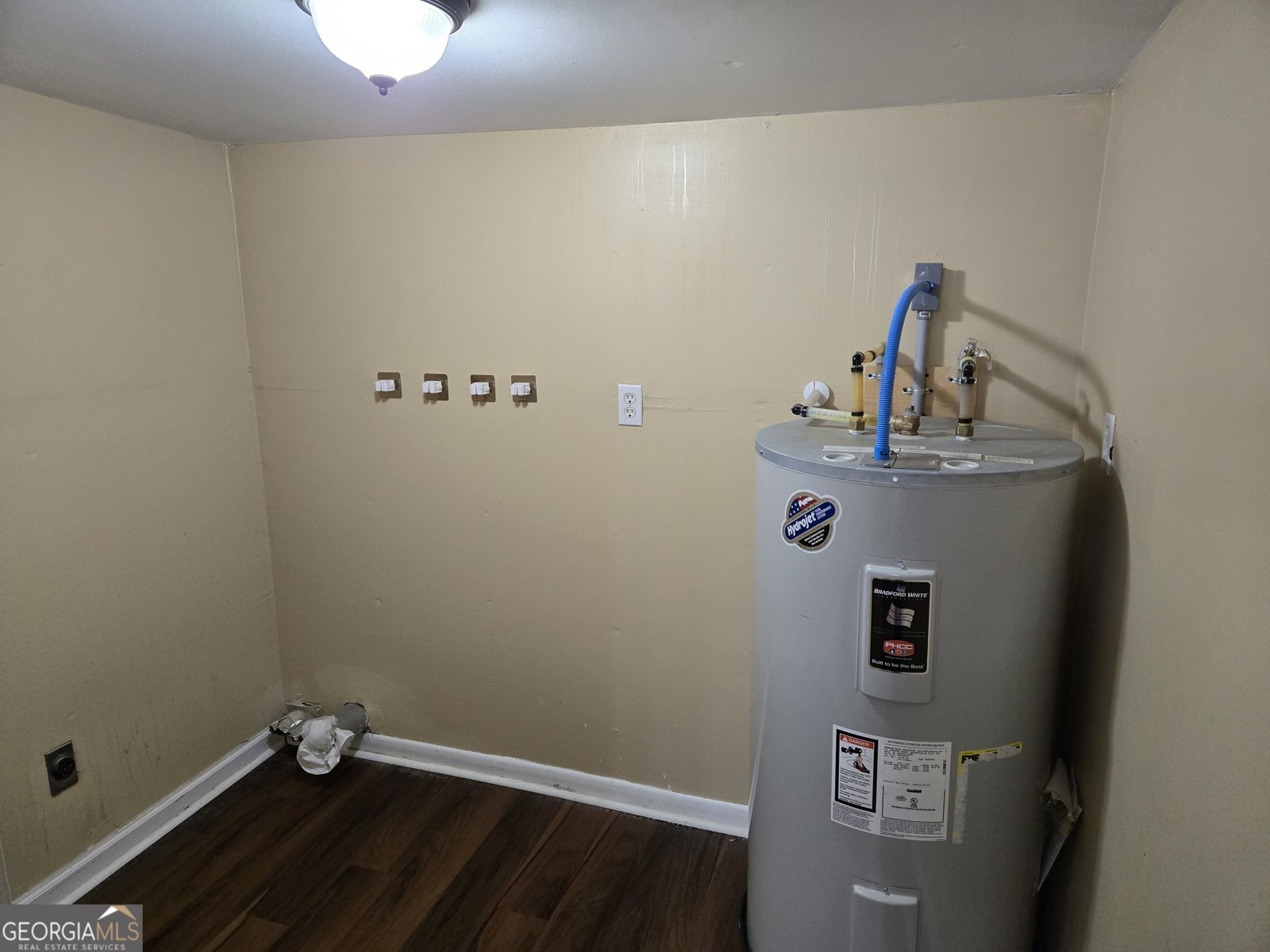 2242 Polar Rock Place Atlanta - 8