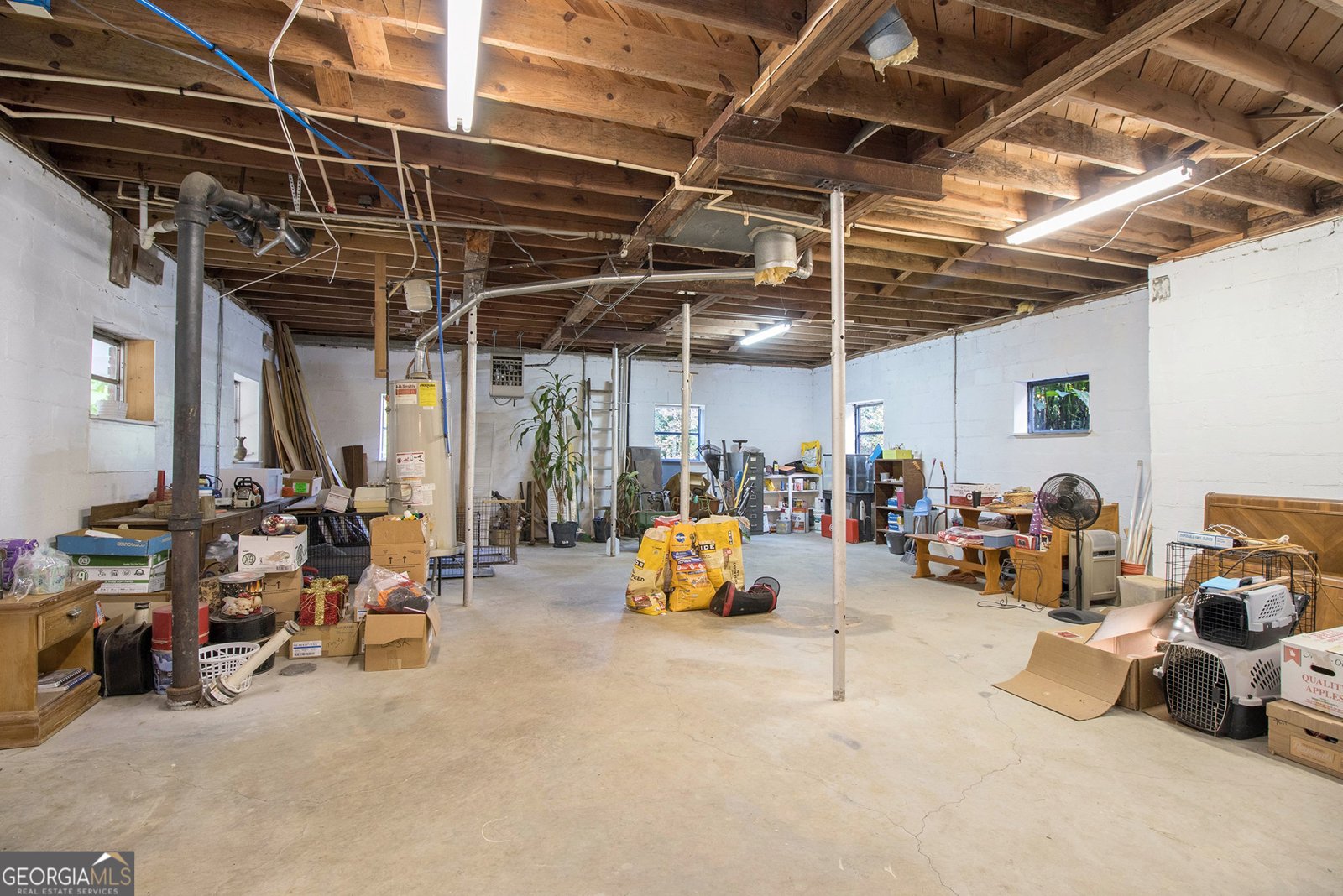 111 Lewis Drive Calhoun - 23