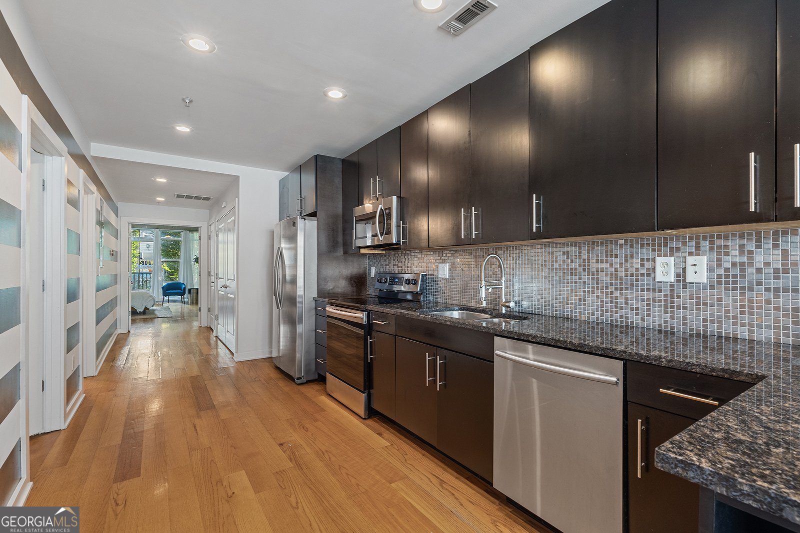 890 Memorial Drive Atlanta - 16