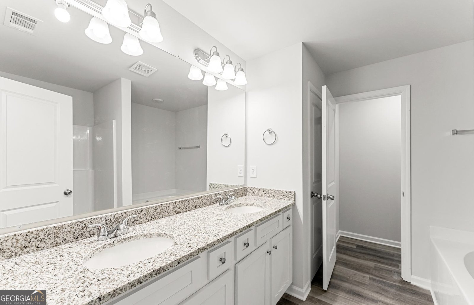 607 West Vincent Drive Athens - 4