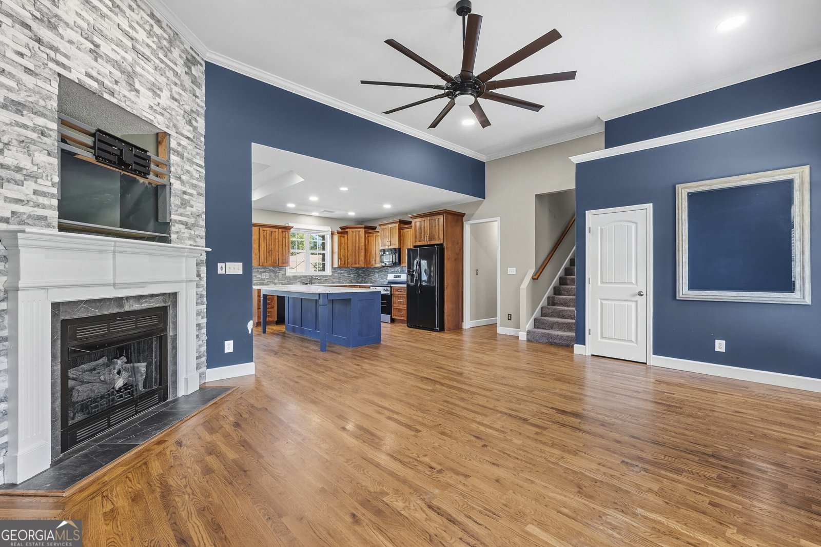 2006 Melrose Place Kathleen - 12