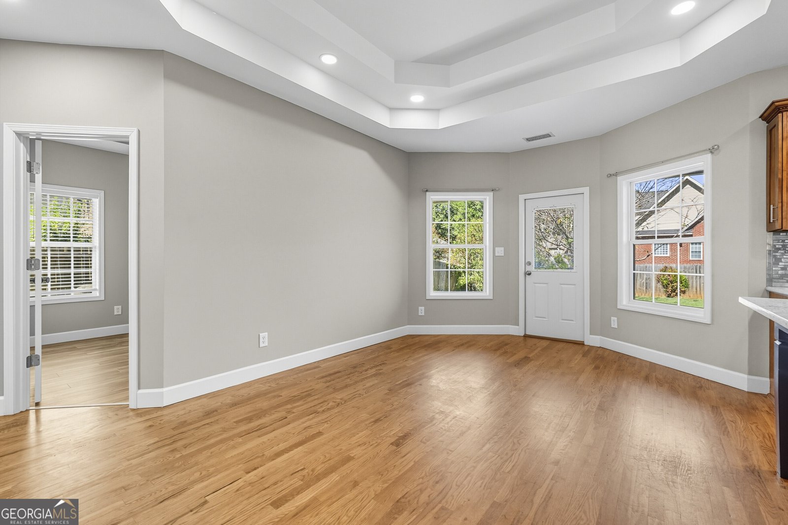 2006 Melrose Place Kathleen - 24