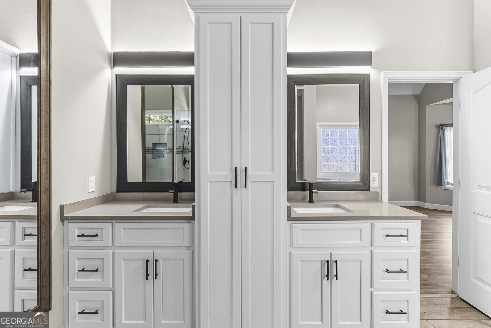 2006 Melrose Place Kathleen - 33