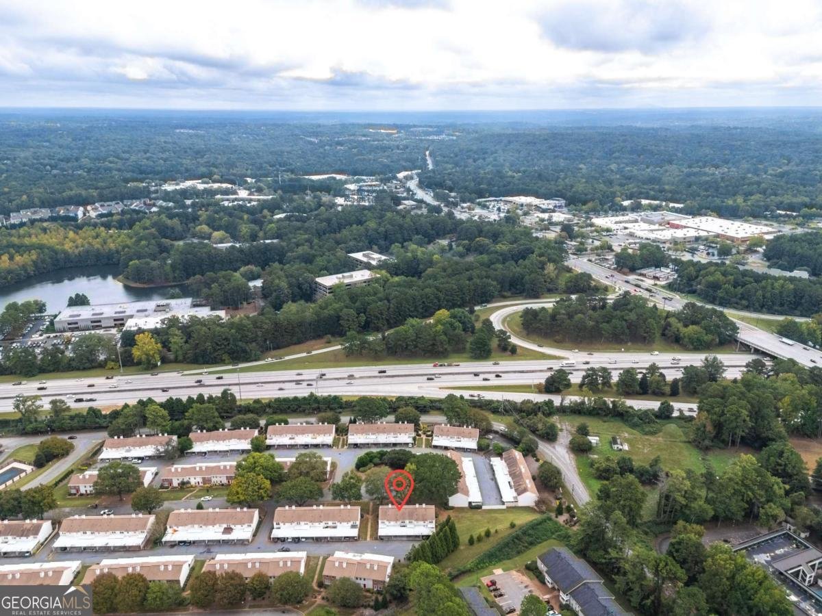 151 Old Ferry Way Roswell - 1