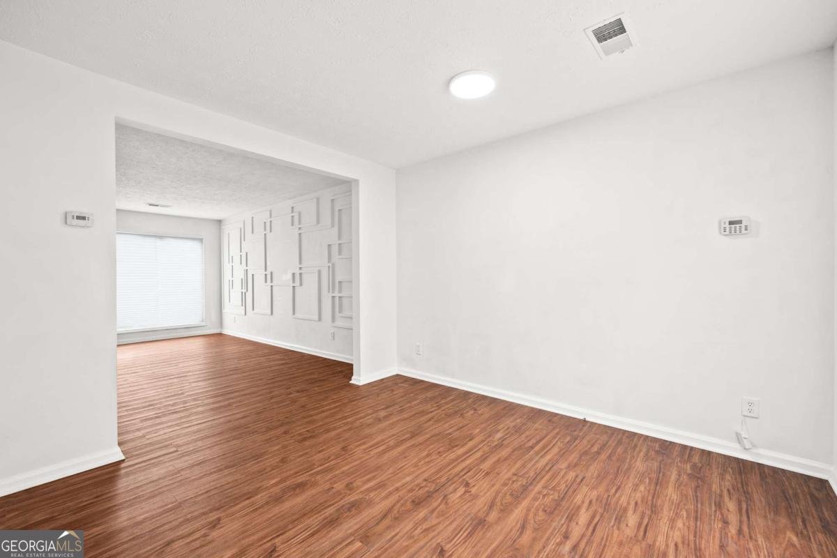 151 Old Ferry Way Roswell - 11