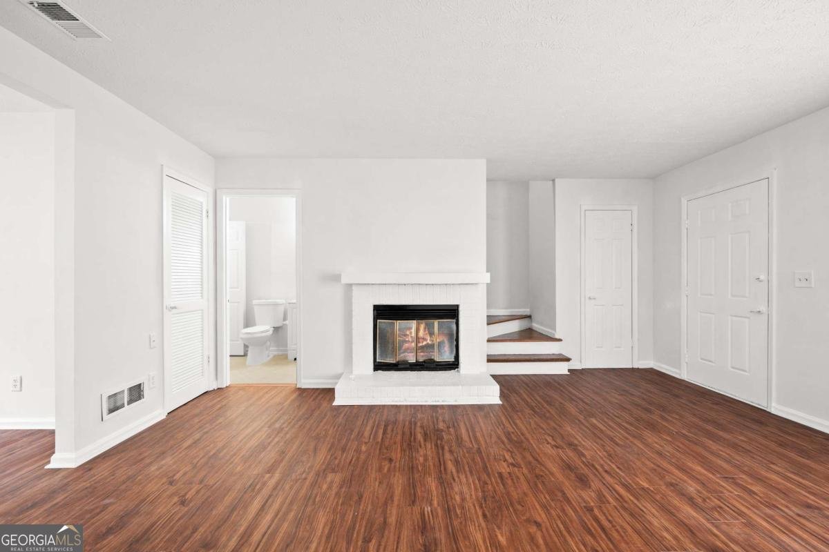 151 Old Ferry Way Roswell - 5