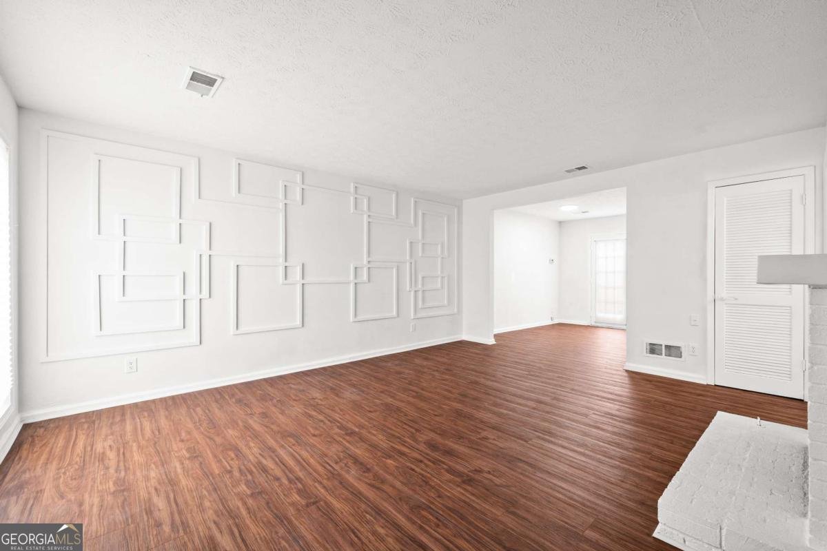 151 Old Ferry Way Roswell - 7