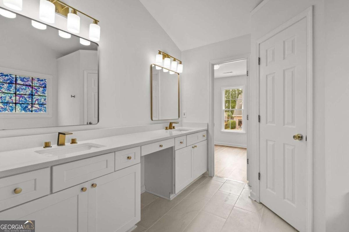 1554 Clydesdale Court Suwanee - 23