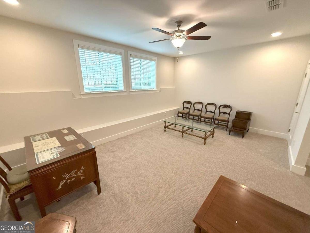 425 Fair View Circle Roswell - 41