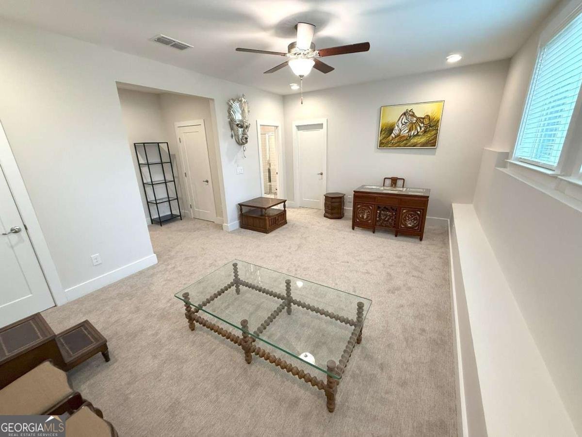 425 Fair View Circle Roswell - 43