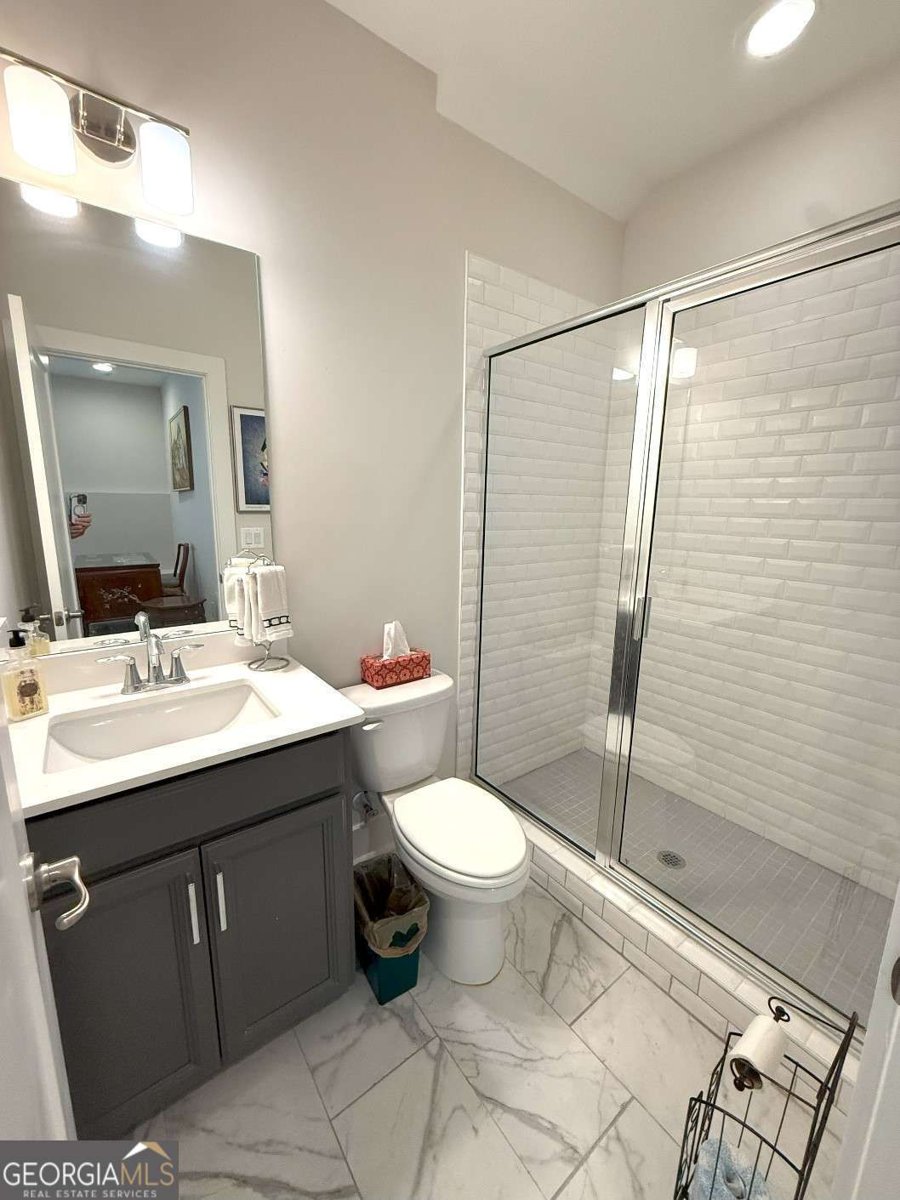 425 Fair View Circle Roswell - 45