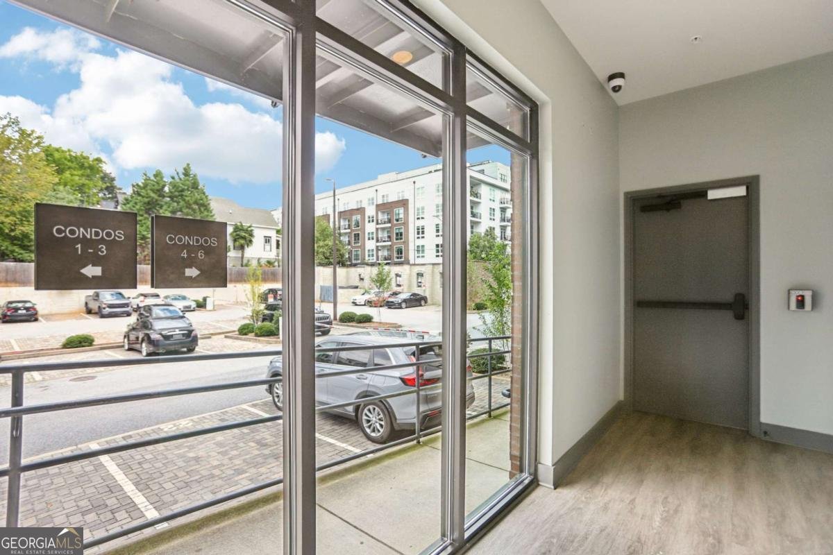 764 Memorial Drive Atlanta - 27