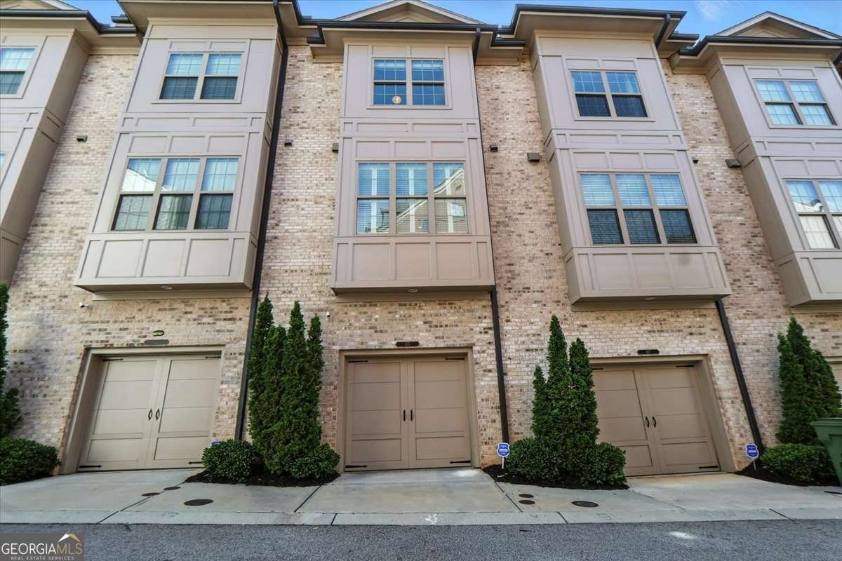 615 Broadview Place Atlanta - 2