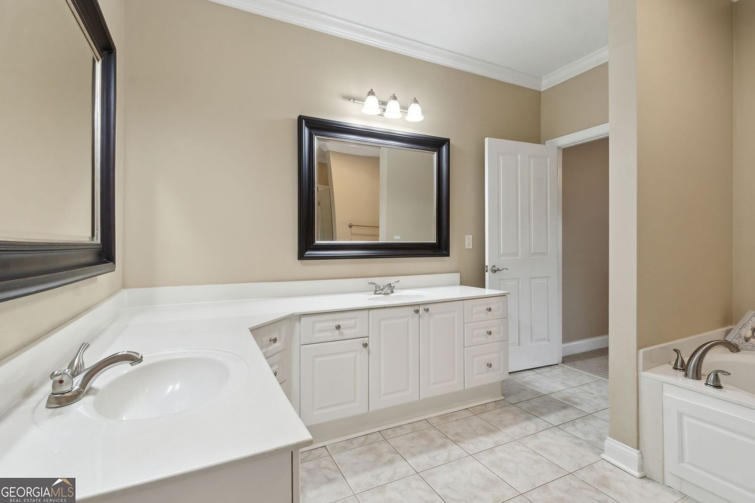 5000 Lexington Drive Roswell - 27
