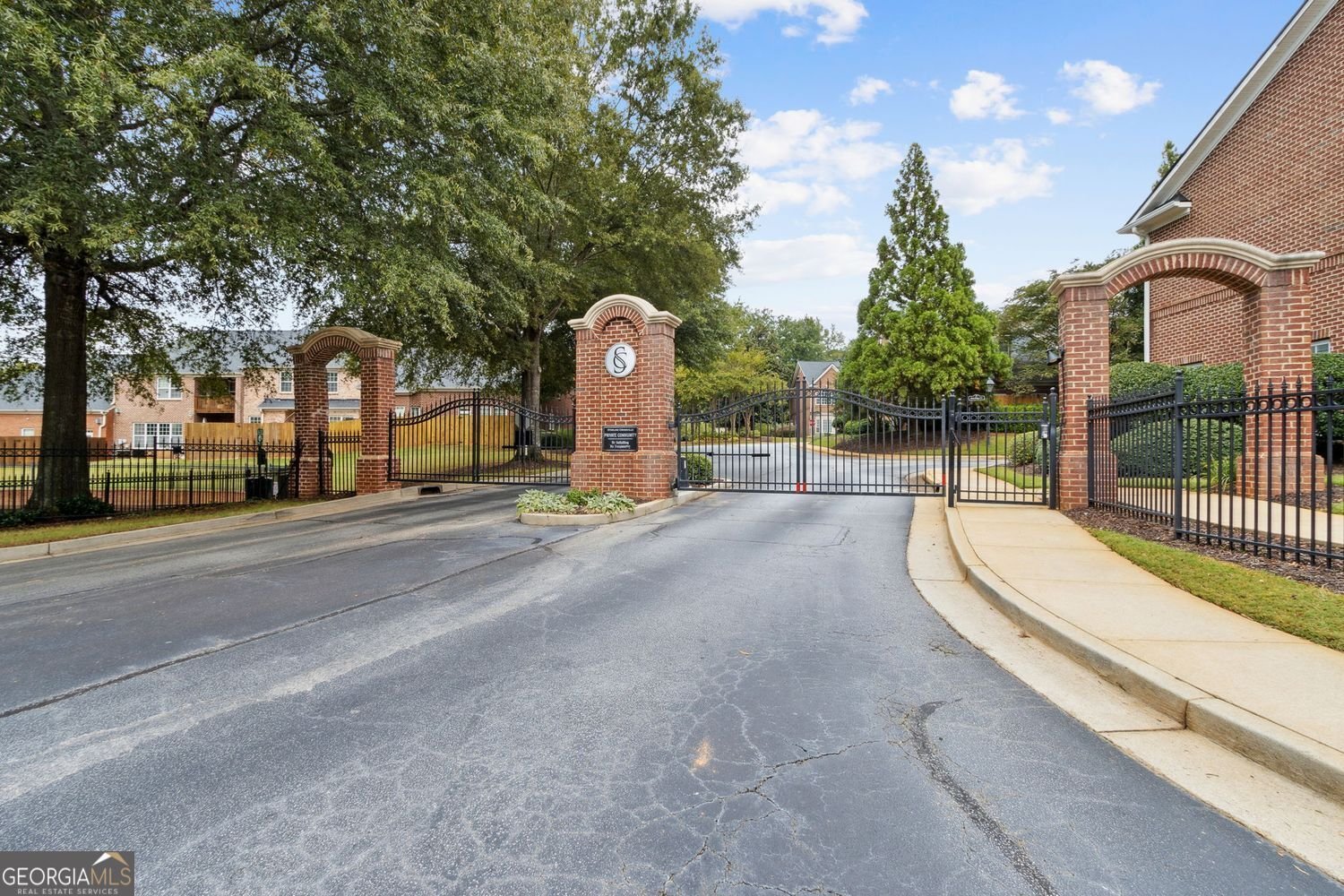 5000 Lexington Drive Roswell - 42