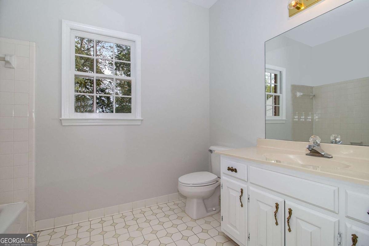 5863 Revington Drive Peachtree Corners - 27